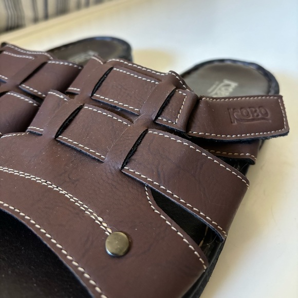 Leather Walking Sandals - Picture 3 of 5